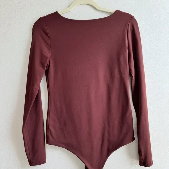 NWOT Nuuds Open Back Bodysuit Medium Black Cherry Slimming Bodycon Holiday Top - Picture 10 of 10